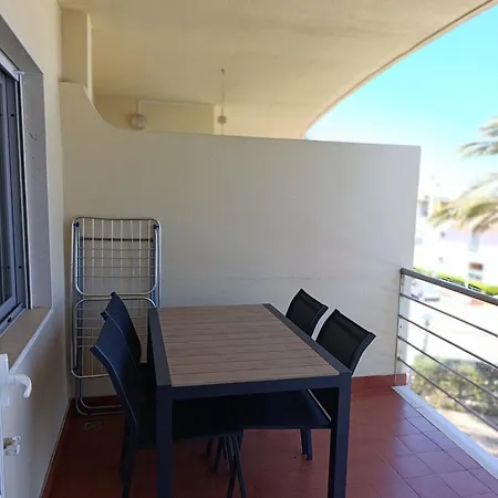 Sunny Balcony Apartment Albufeira